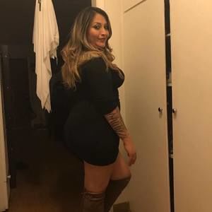 Meet your Posher, Esther